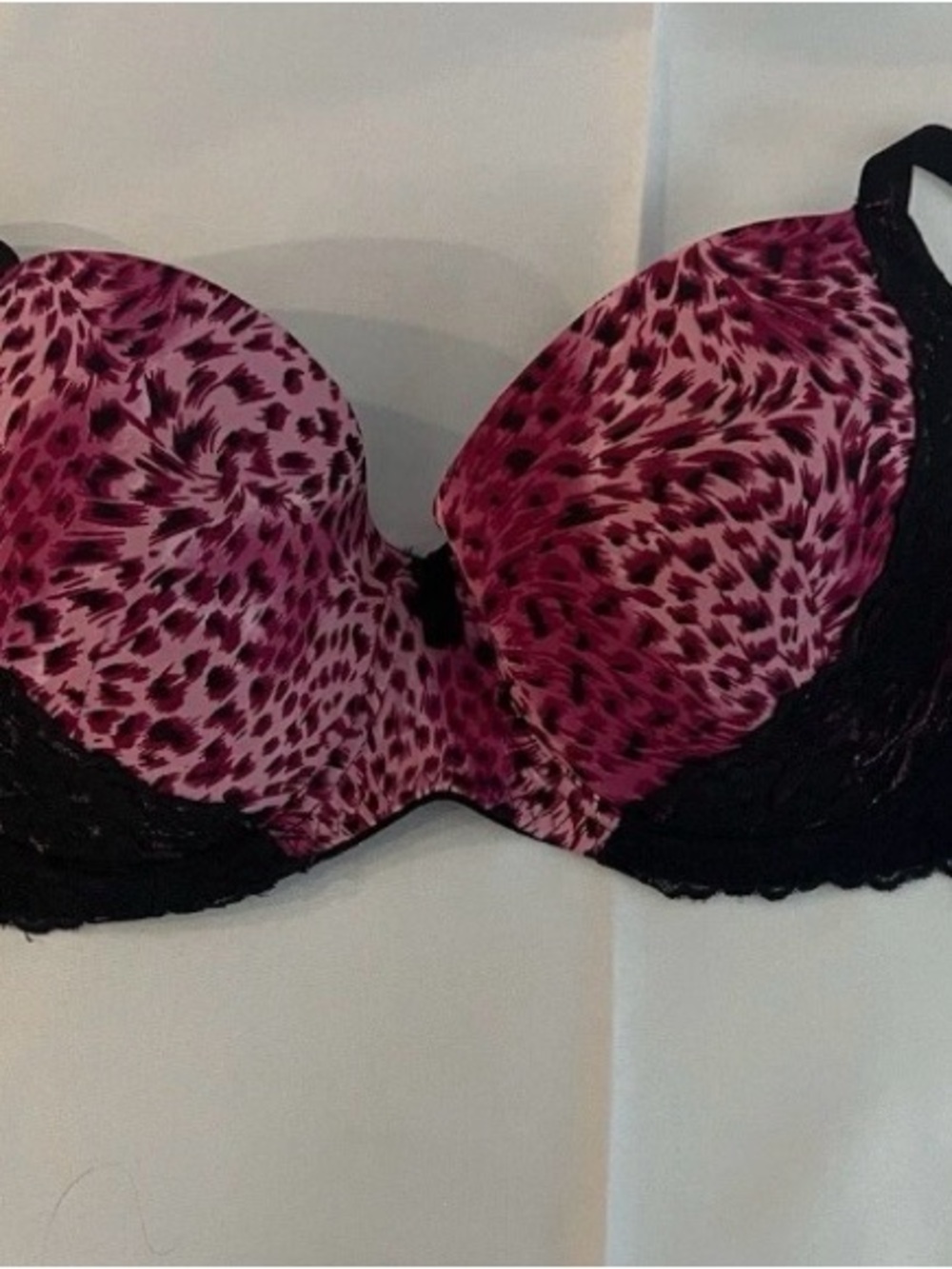 Essential Bodywear Women's Pink Leopard Print Lace Bra size 36E
